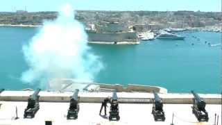 Malta Noon Day Gun Cannon Firing in Valletta [upl. by Gally]