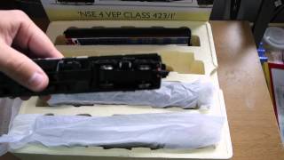 Hornby R2947X NSE 4 VEP Class 423 Train Pack Review [upl. by Nelleoj276]