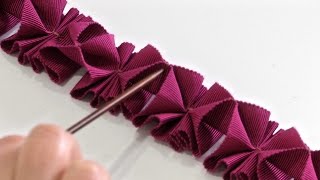 How to Make Pleated Trim from Petersham [upl. by Bobine]