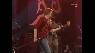 Gentleman amp die Toten Hosen  Guns of brixton [upl. by Htezzil465]