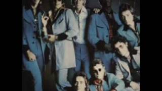 Showaddywaddy  Johnny Remember Me [upl. by Nielson342]