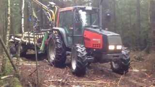 Valtra Valmet 6200 Farma T9 [upl. by Annawat]