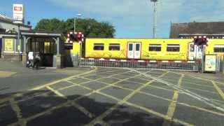 Birkdale Level Crossing [upl. by Esiahc144]