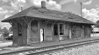 Exploring Abandoned Railroad Station And This Happened Ghost Home On Indiana amp Ohio Railway [upl. by Hsetih]