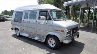 1994 GMC Vandura G2500 Conversion Van Start Up Engine and In Depth Tour [upl. by Ballou]